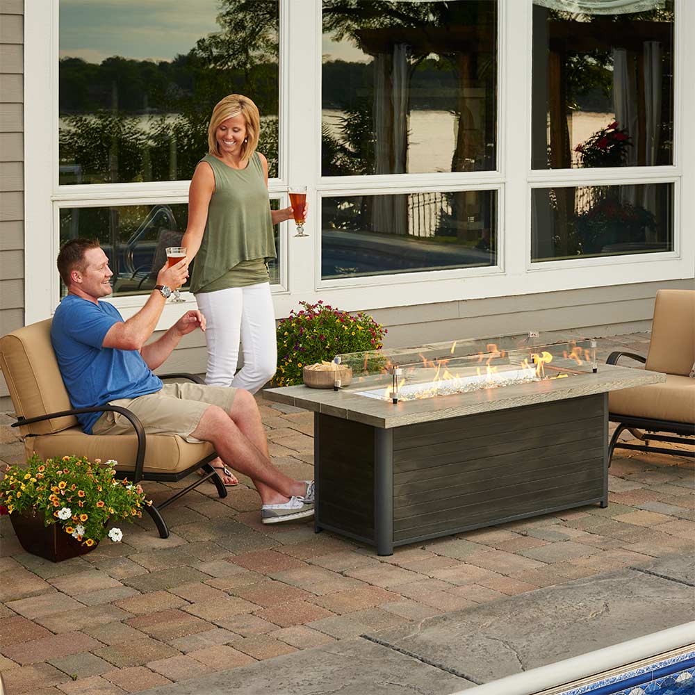 The Outdoor GreatRoom Company Cedar Ridge Gas Fire Pit Table, Cover and Wind Guard Bundle