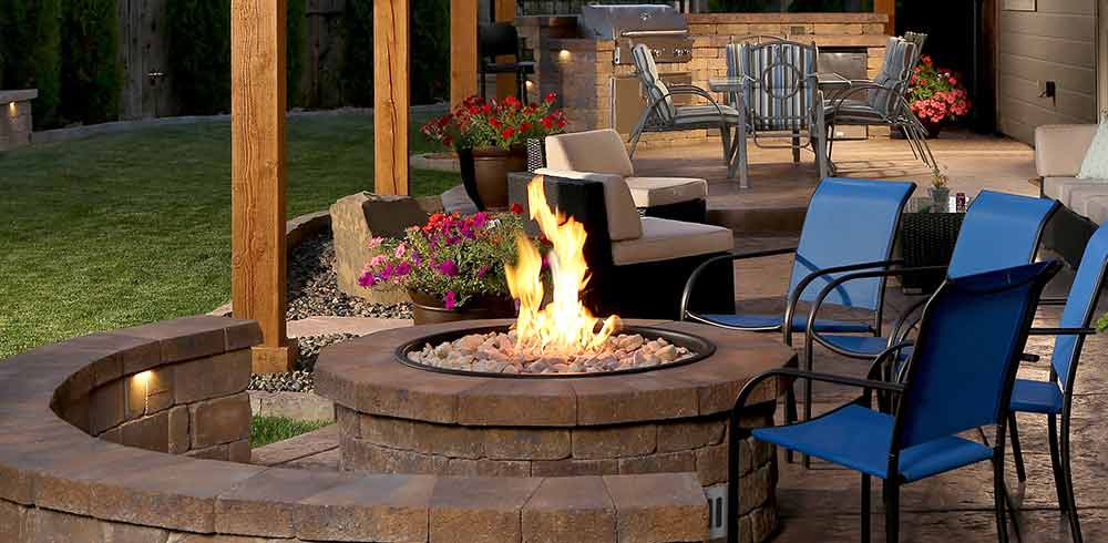 Gas Fire Pit Cost Guide: How Much Does It Cost to Build a Fire Pit?
