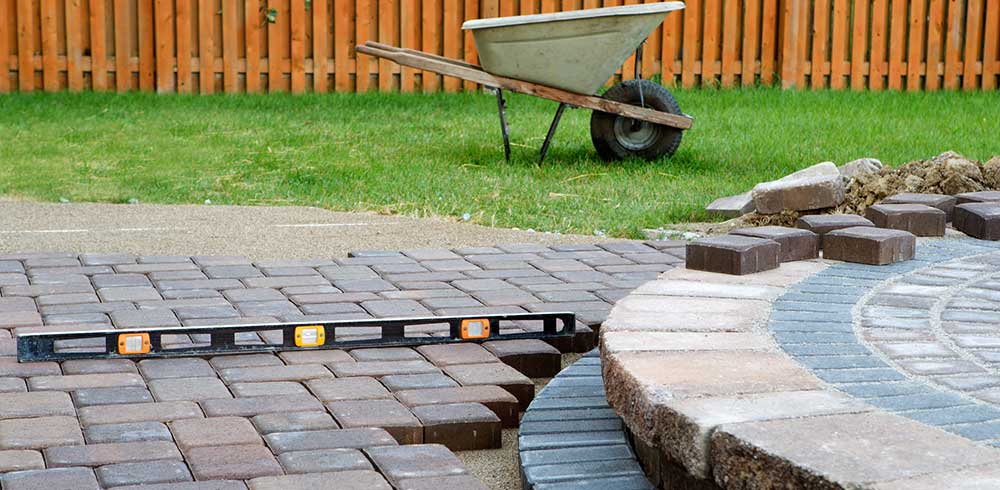 Common Fire Pit Questions Contractors Get From Homeowners