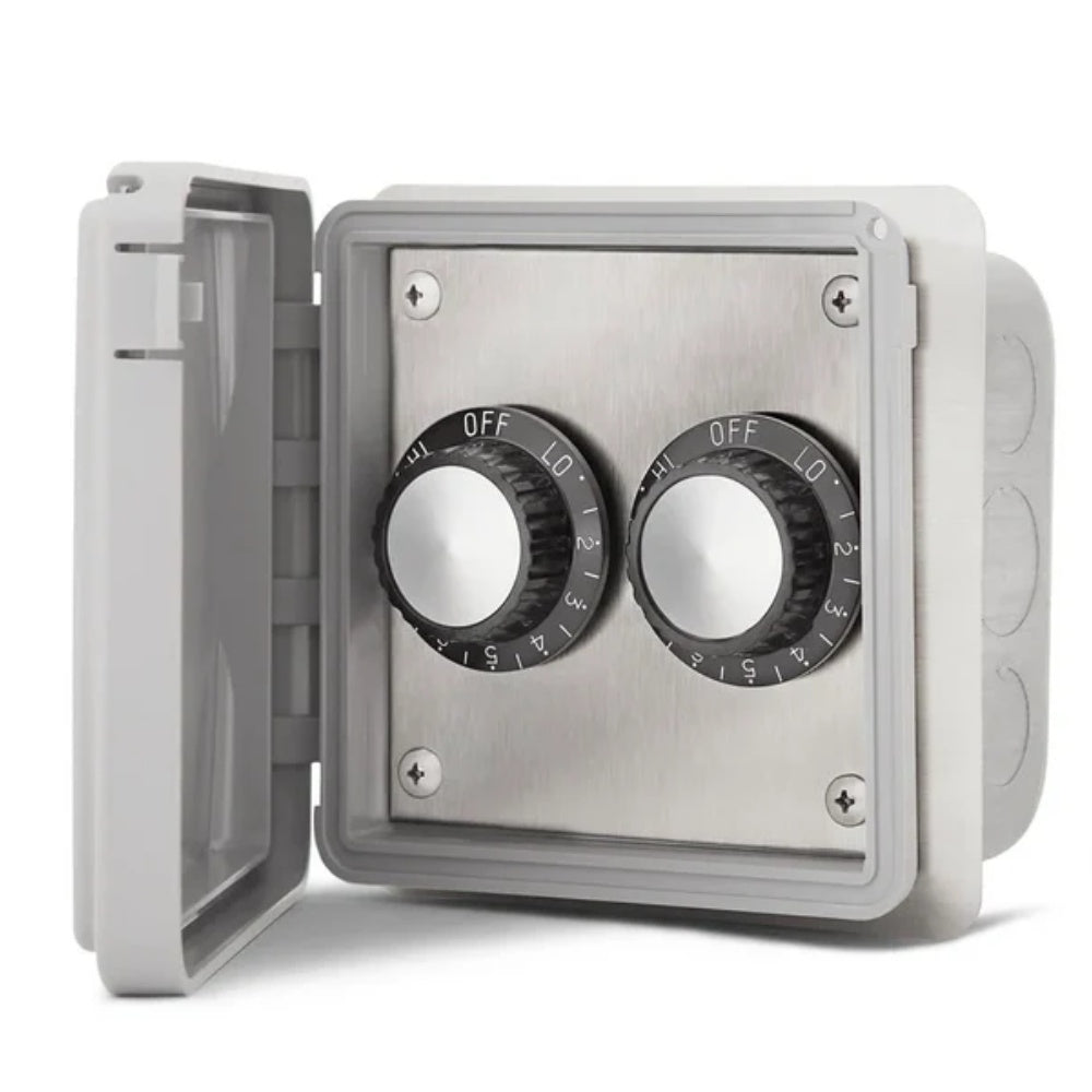 Weatherproof wall regulator with two OFF/level dials behind clear cover