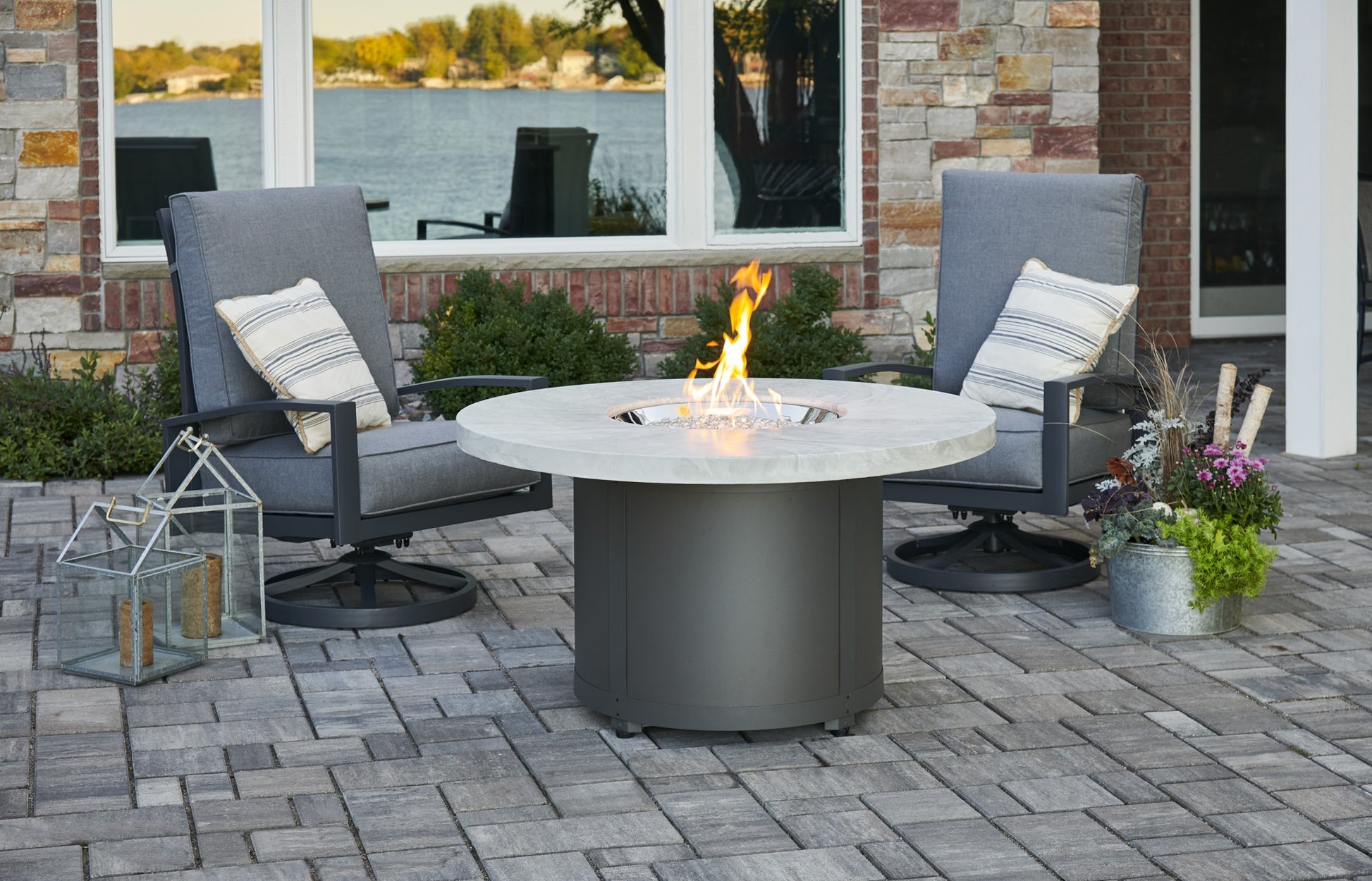 The Outdoor GreatRoom Company BC-20 Beacon Chat Height Fire Pit Table, 48x48-Inches