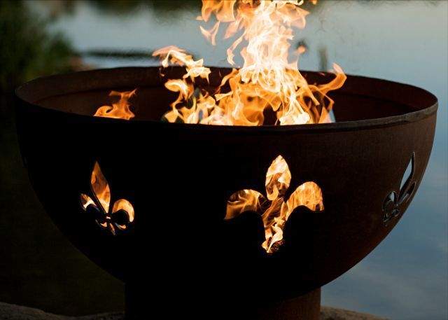 Fire Pit Art De Lis Wood Fire Pit