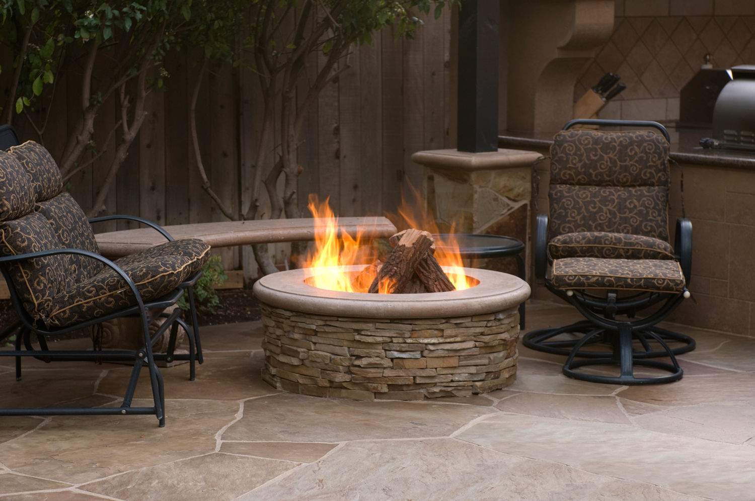 American Fyre Designs Contractor Model 39-Inch Round GFRC Gas Fire Pit