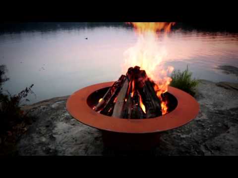 Fire Pit Art Saturn Wood Fire Pit with Lid